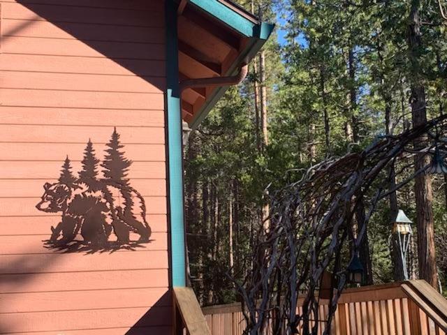 Bear Crossing Villa Wawona Exterior photo