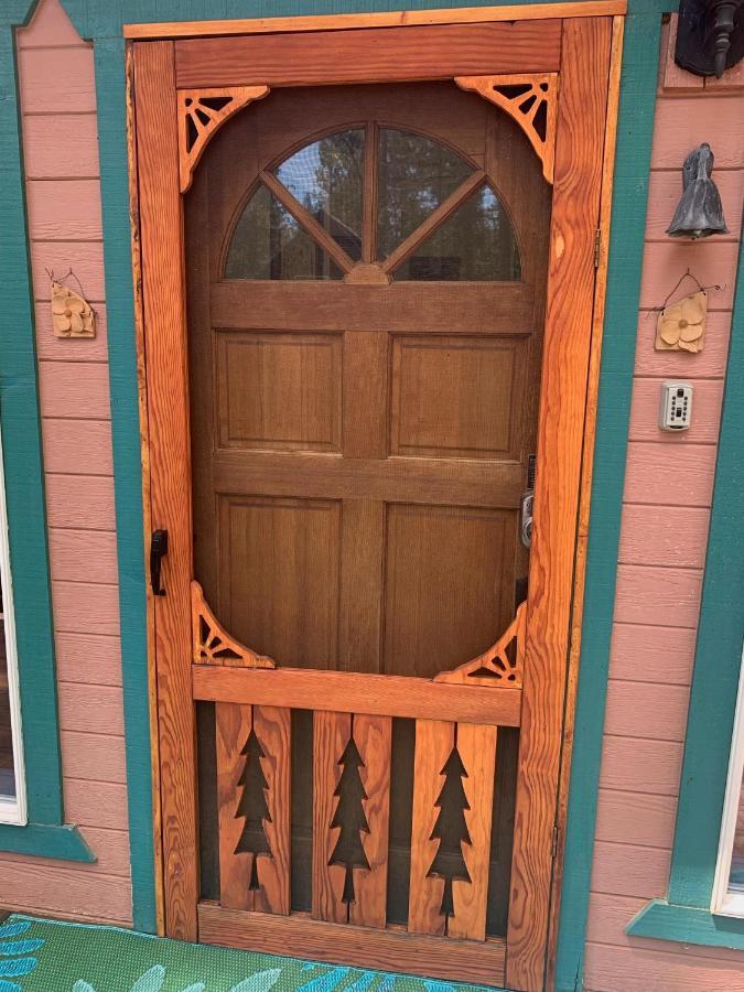 Bear Crossing Villa Wawona Exterior photo